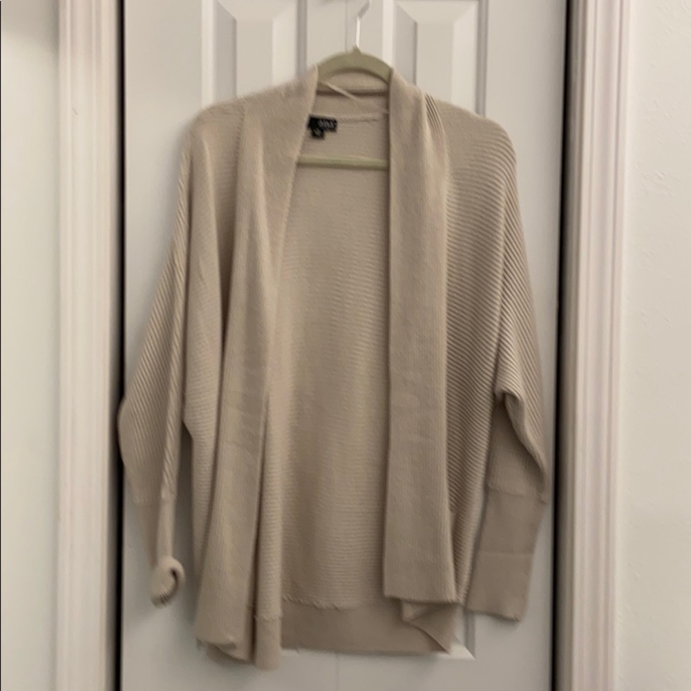 Like NEW tan cardigan